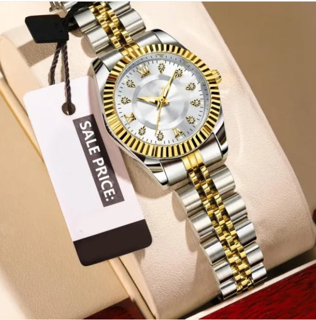 Luxurious Ladies Golden Fashion Watch